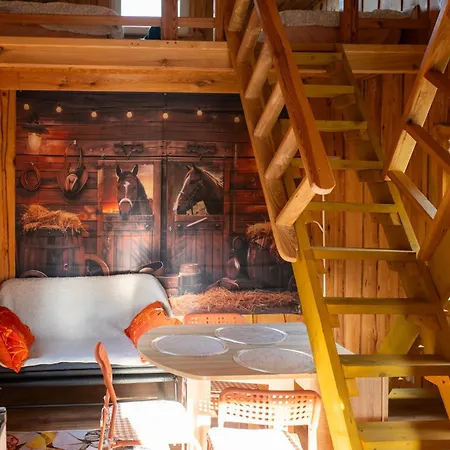 Camping Midgard Osiecznica (Boleslawiec)